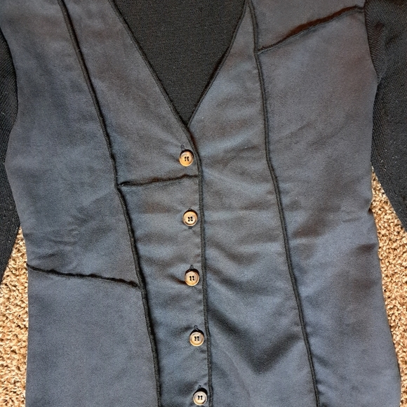Foravi Top/Vest - Picture 6 of 7